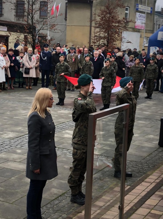 Obchody wita Niepodlegoci w Zawierciu i w azach